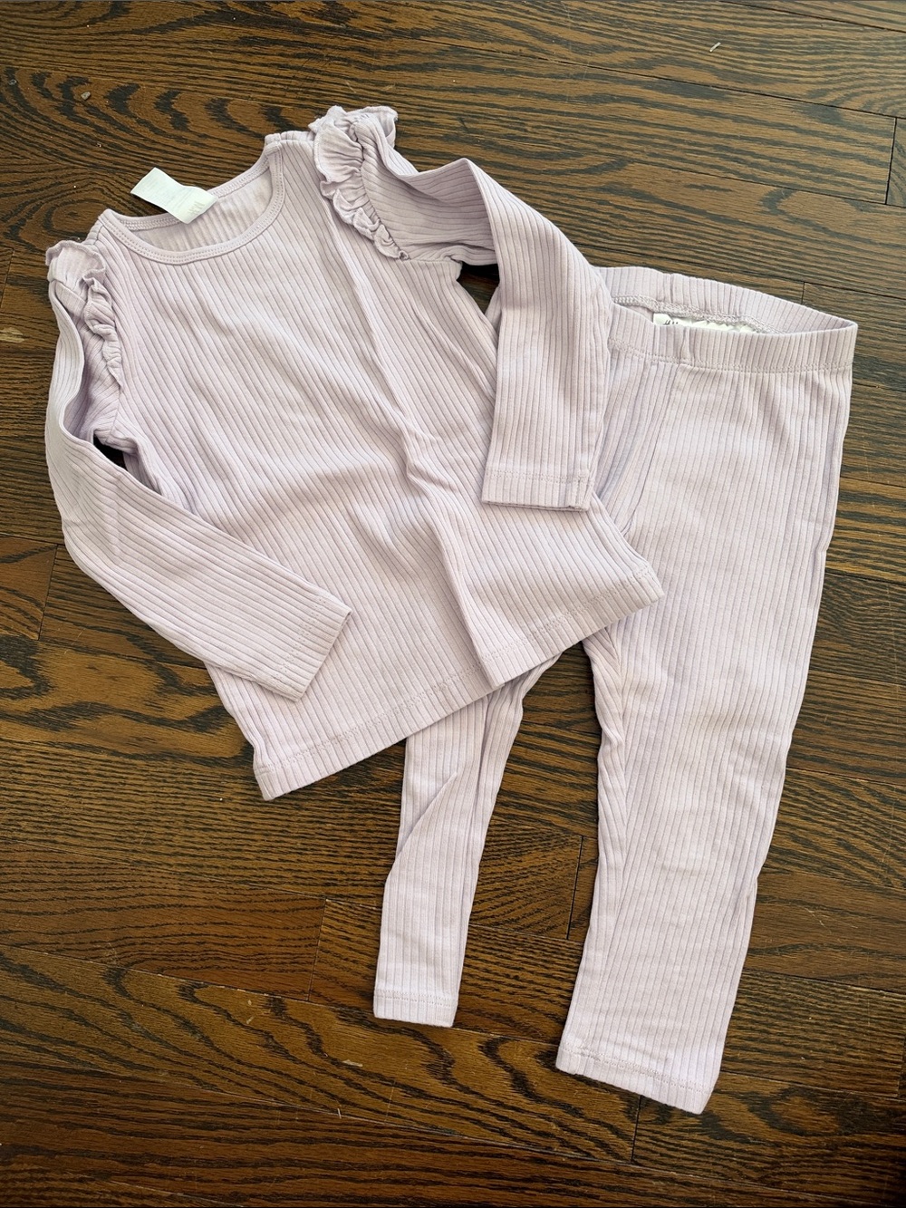 H&M Girls Ribbed Pajama Set in Light Lavender